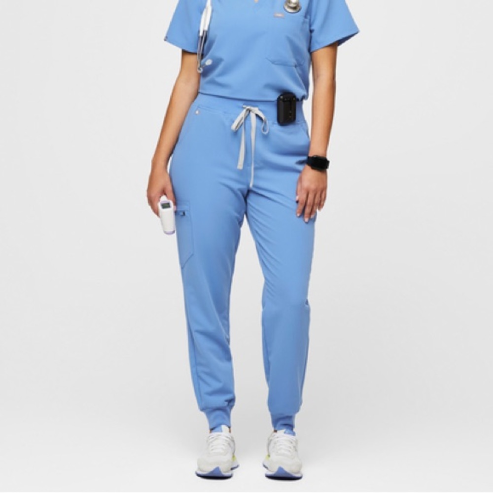 Figs Women’s High Waisted Zamora Jogger Scrub Pants